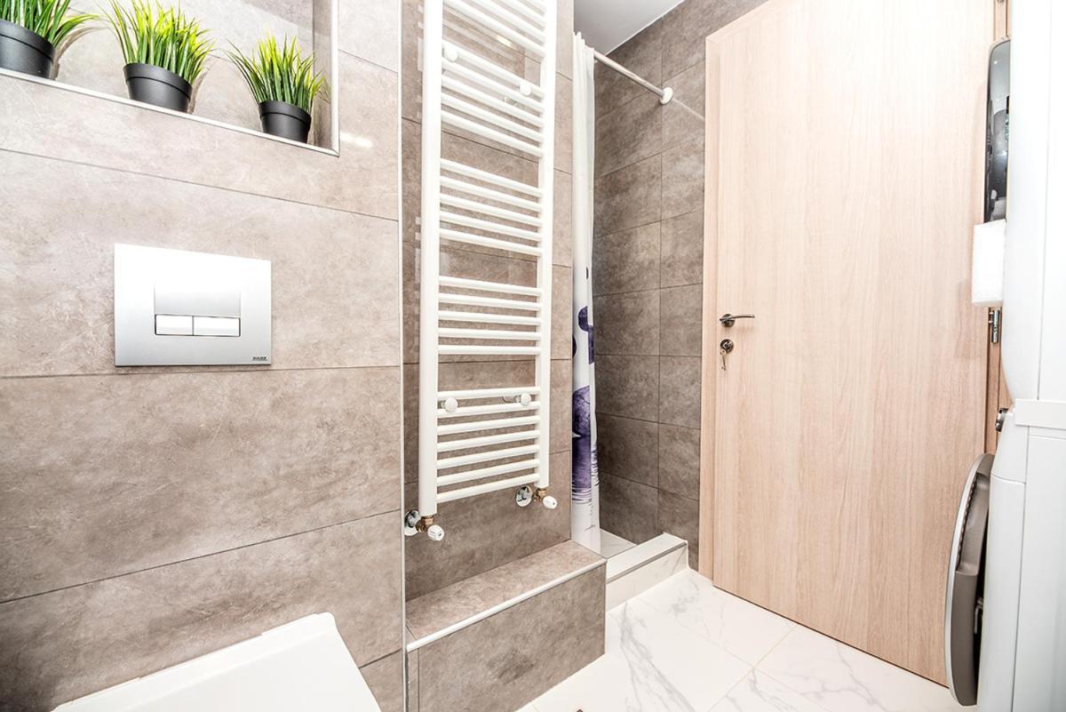 Central Luxury Apartment سالونيك المظهر الخارجي الصورة